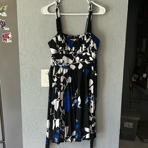 Black white blue dress ties in the back